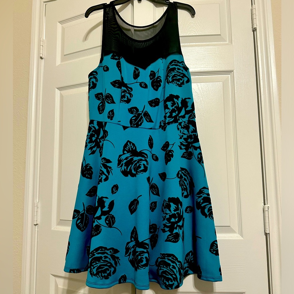 Turquoise floral print dress with mesh